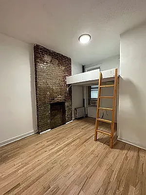 412 W 56th St #3 — Photo 4