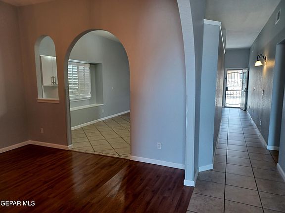 3rd image of 3153 Blue Dirt Cir
