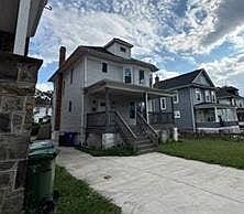 3rd image of 3923 Norfolk Ave