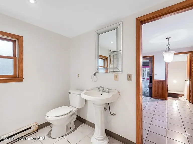 Bath 1st Floor