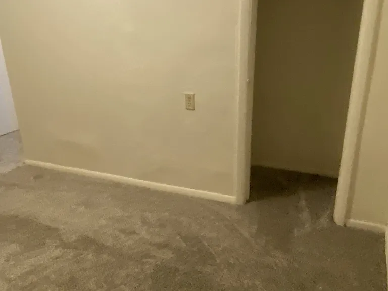 143 E District St — Photo 10