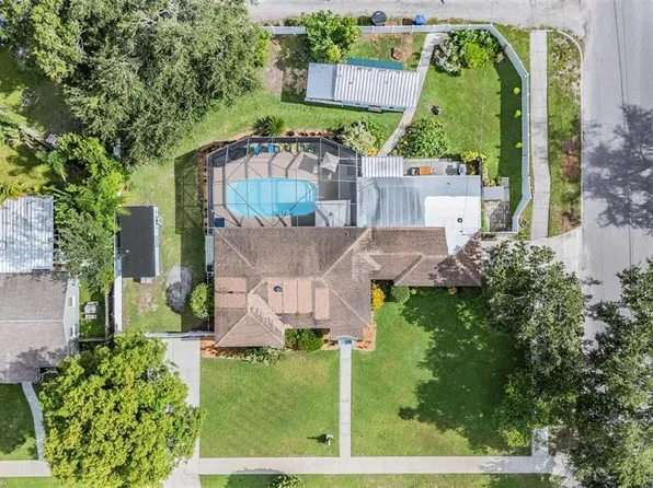 6101 2nd Ave S, Saint Petersburg, FL 33707