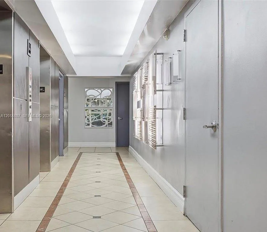 Photo 2 of 19 - 800 N Miami Ave #1210 - Miami, FL Building Photo - 800 N Miami Ave #1210