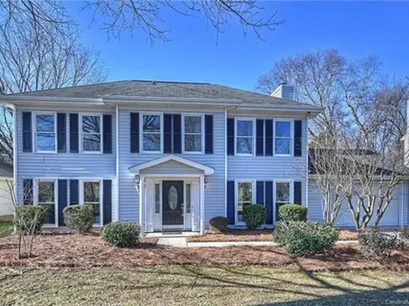 10313 Fairway Ridge Rd, Charlotte, NC 28277