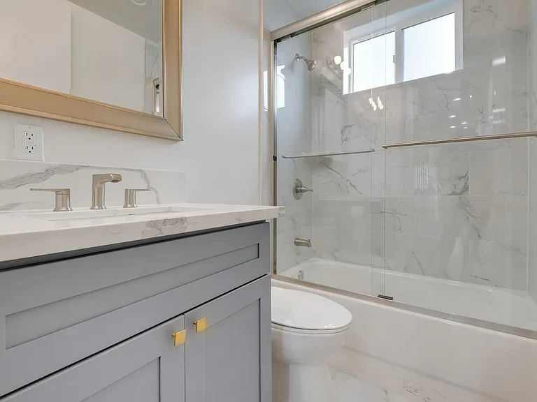 11619 Ayres Ave — Photo 11