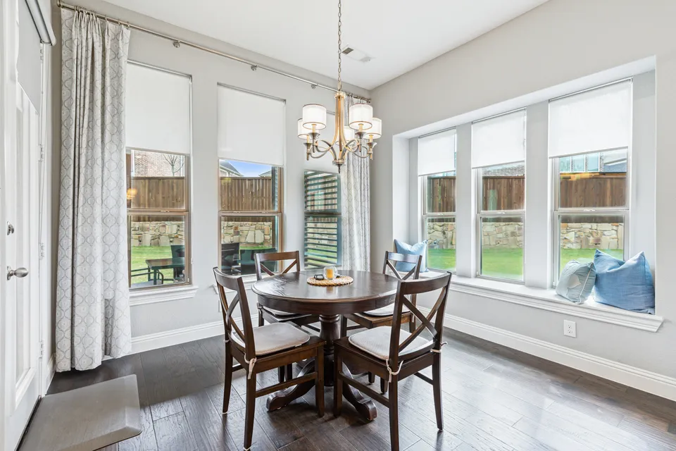 Breakfast Nook