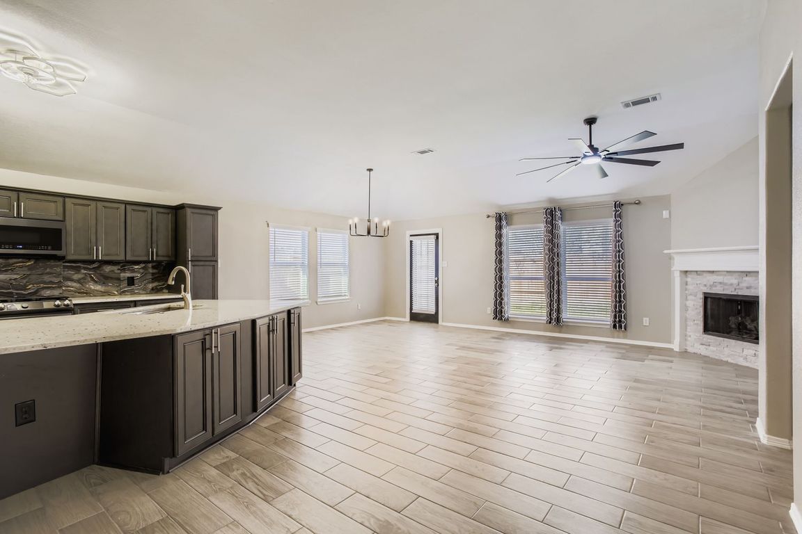 next background image