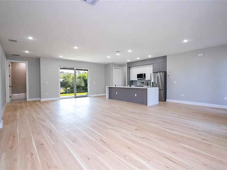 70 McDill Dr — Photo 31