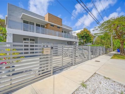 3164 Hibiscus St, Miami, FL, 33133