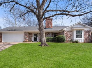 2125 Valleydale Dr, Arlington, TX 76013