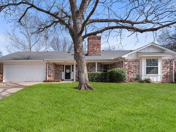 2125 Valleydale Dr, Arlington, TX 76013
