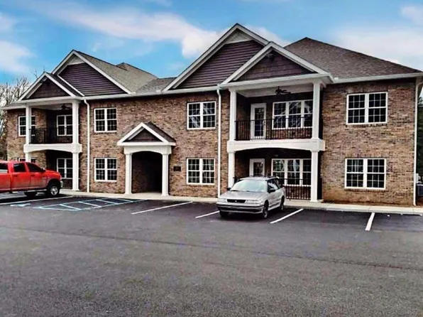 407 Olympic Ln, Fairmont, WV 26554
