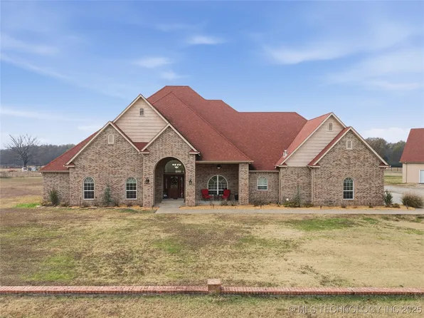 27318 E 758 Rd, Wagoner, OK 74467