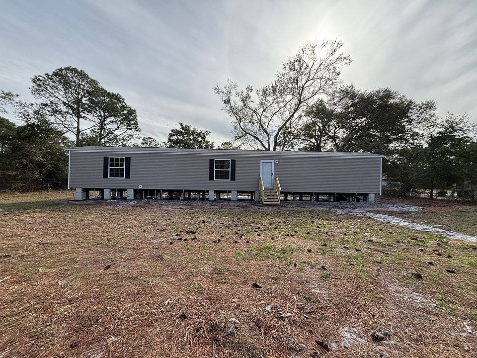 1st image of 95192 Dwight Dr