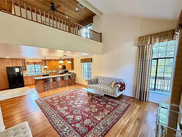 2317 Woodland Dr — Photo 16