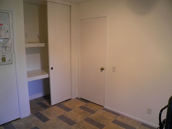 2nd image of 1115 Contempo Ct