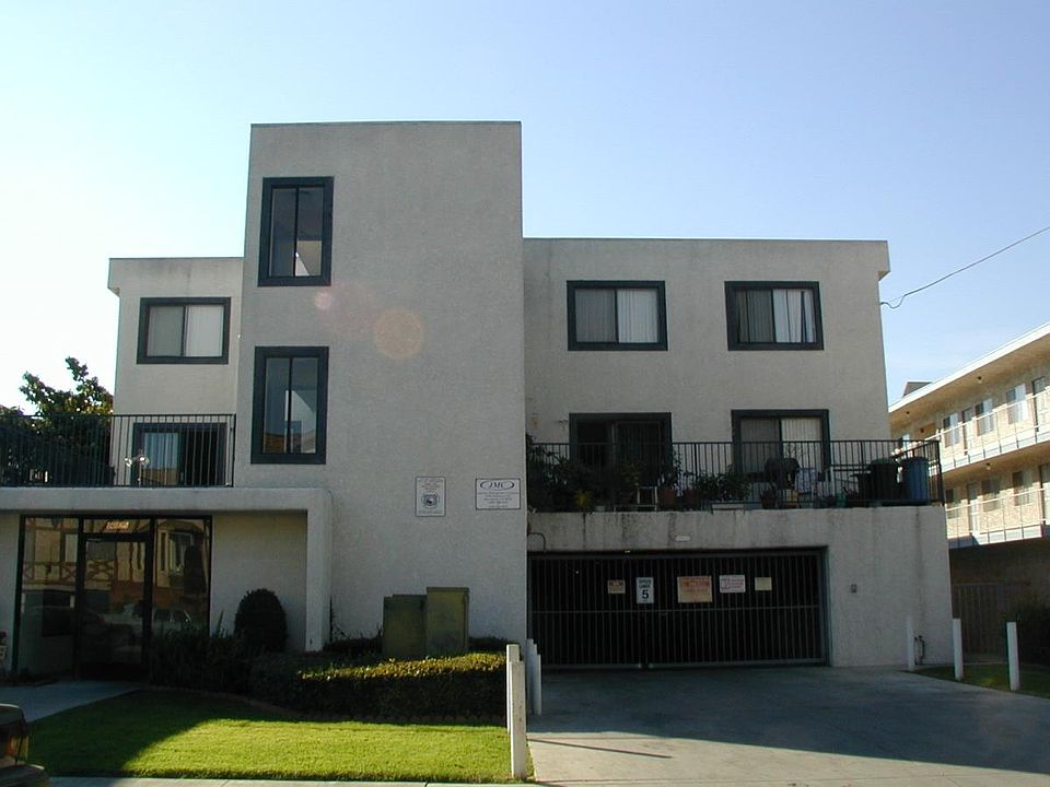 1st image of 14025 Chadron Ave APT 18