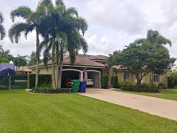 Large Lot 18K sq. ft.