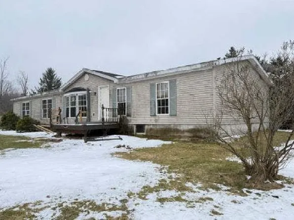 185 County Route 65, Bernhards Bay, NY 13028