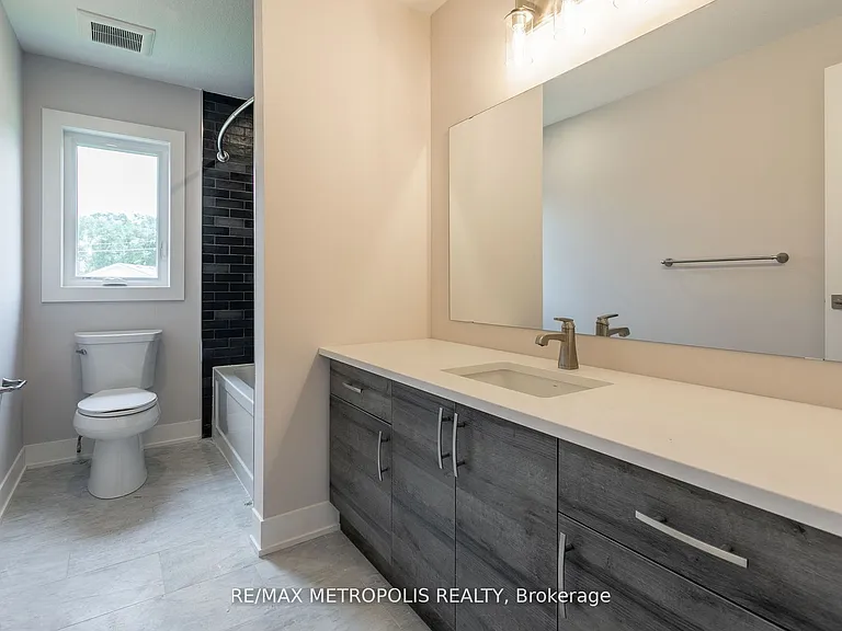 297 Whiting St #8 — Photo 41