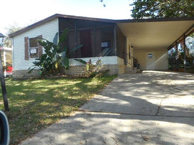 1st image of 120 Strawberry Junction Ln