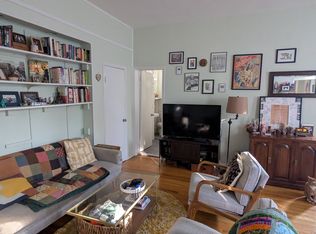 2430 Spruce St APT 1, Philadelphia, PA 19103