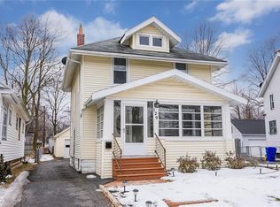 129 Wheeldon Dr, Rochester, NY 14616