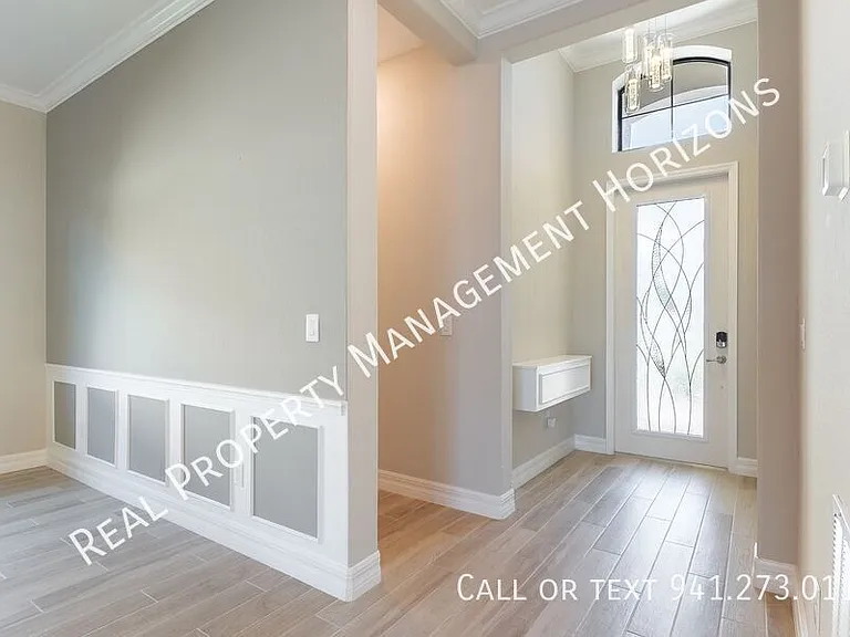 7036 Highgate Ln — Photo 8