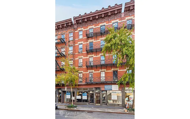 Rented by Douglas Elliman | media 295