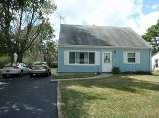 730 Devonshire Rd, Valparaiso, IN 46385