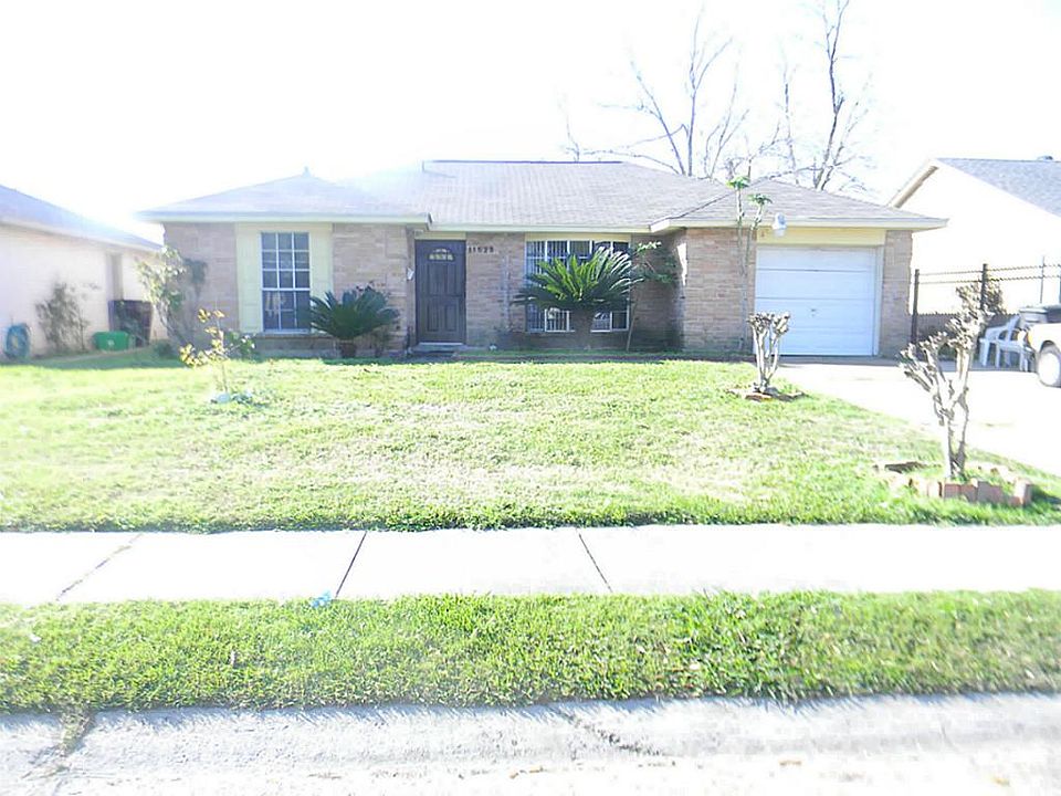 1st image of 11523 Evesborough Dr