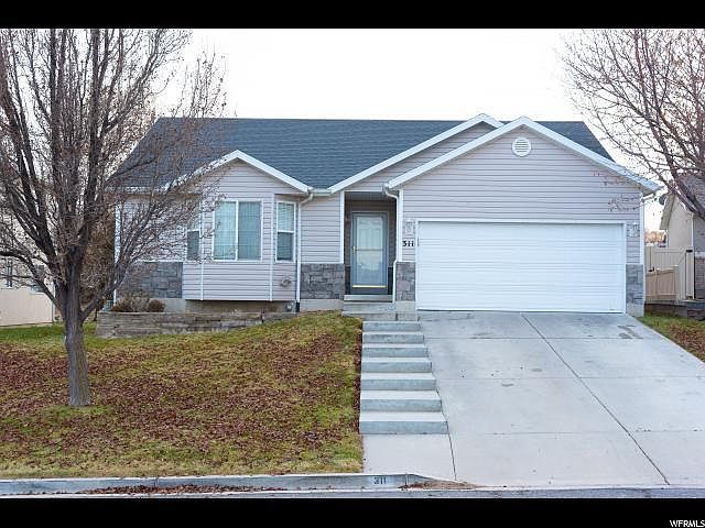 1st image of 311 W Harvest Moon Dr