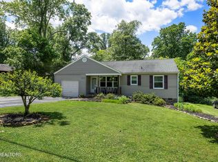 6107 Manchester Rd, Knoxville, TN 37920