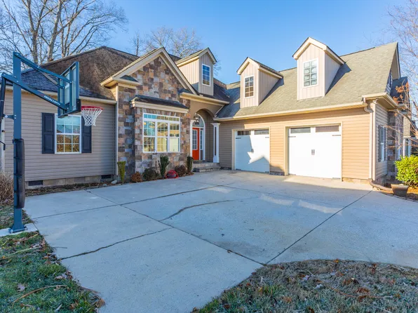 8462 Gracie Mac Ln, Ooltewah, TN 37363