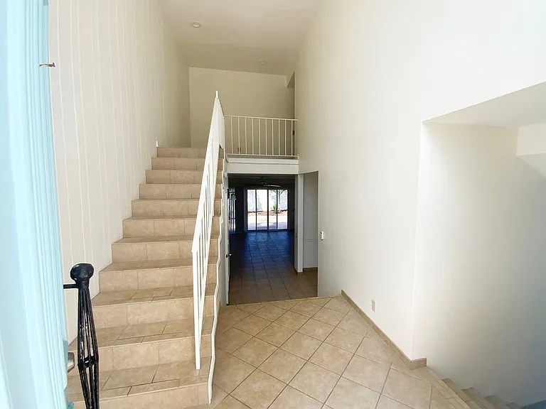 44 Half Moon Bnd — Photo 3