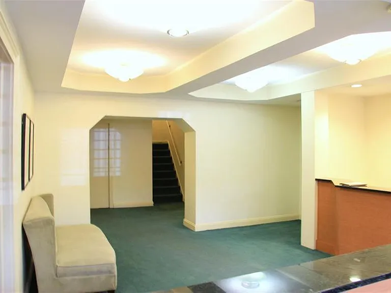 11 Story St #12 — Photo 12