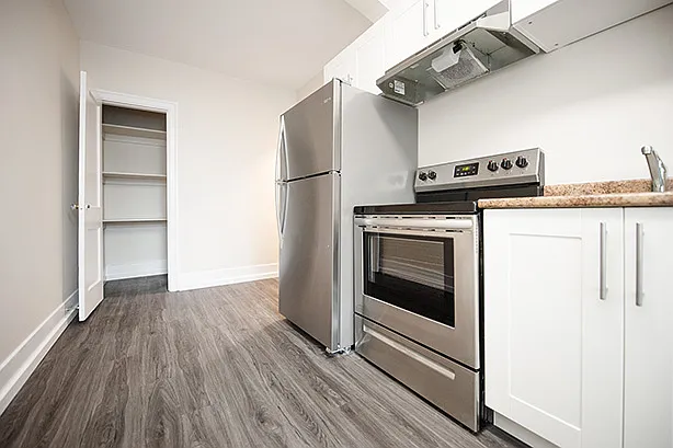 129 Lenore St #14 — Photo 23
