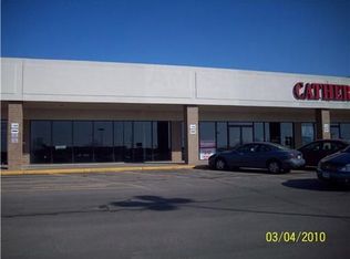 1436 Twixt Town Rd, Marion, IA 52302