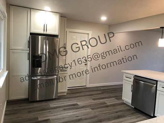 Kitchen with lots of cabinets