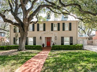 254 E Summit Ave, San Antonio, TX 78212