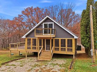 4068 Western Dr, Brooklyn, IA 52211