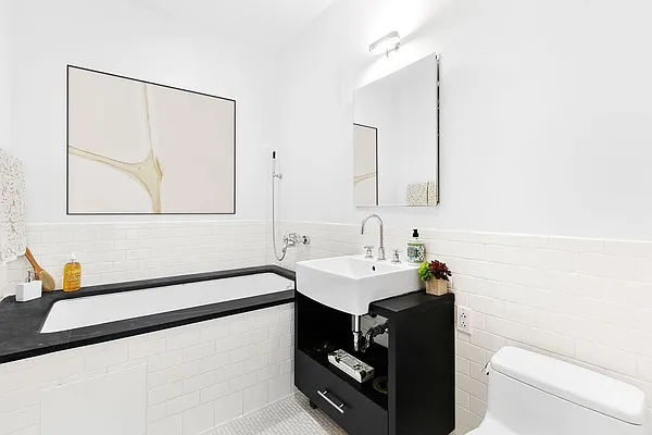 Rented by Compass | media 14