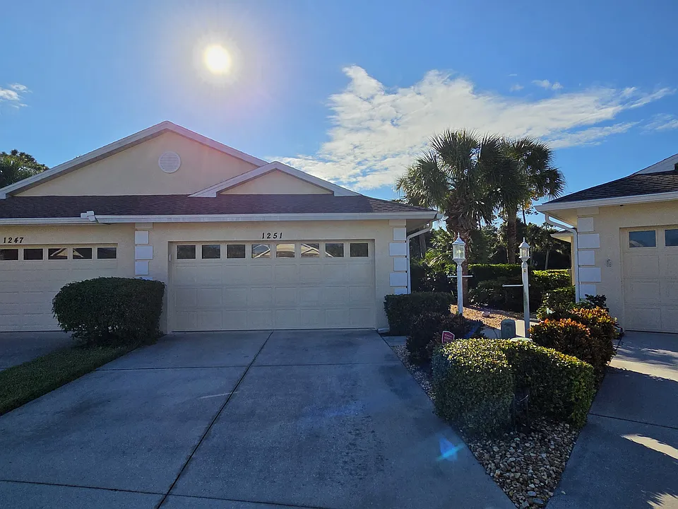 1251 Hot Springs Point
