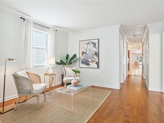 4th image of 6321 Annunciation St