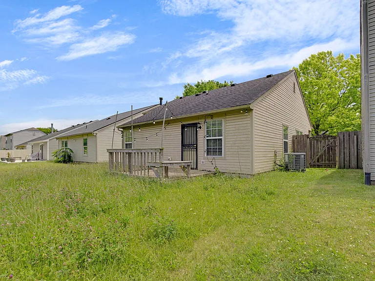 5182 Pin Oak Dr — Photo 26