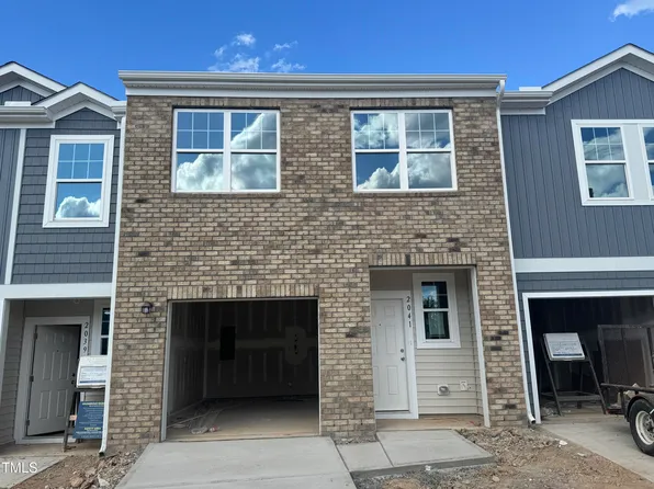 2041 Glen Crossing Dr, Durham, NC 27704