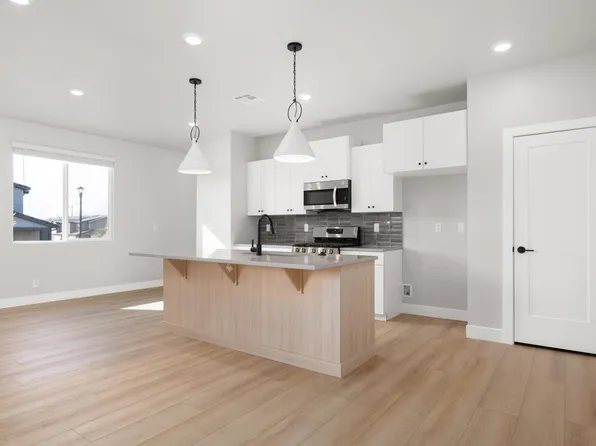 4017 Razor Dr #113, Washington, UT 84780