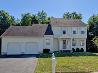 20 Teakwood Dr, Jackson, NJ