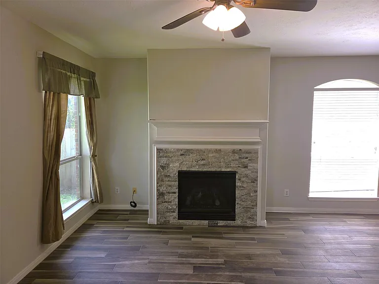 13804 Rose Bay Ct — Photo 22