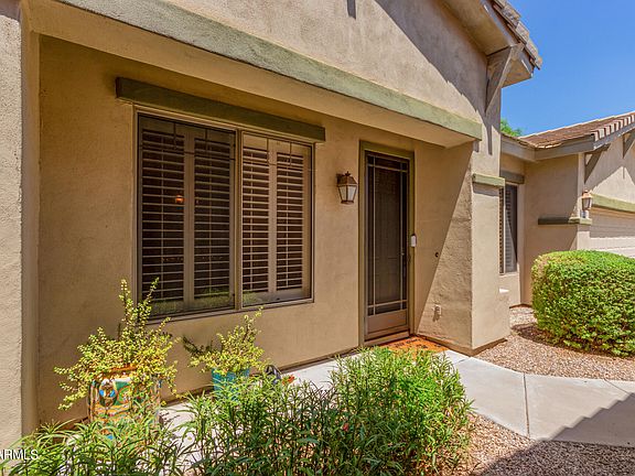 2nd image of 1906 W OLIVE Way